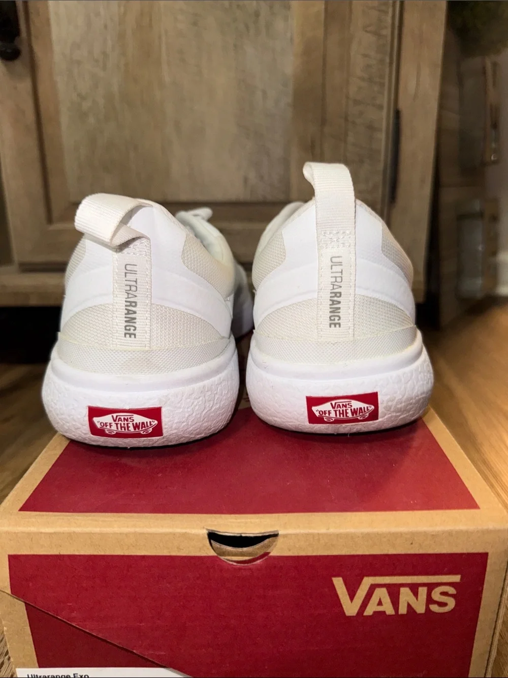 Vans UltraRange Men’s White Sneakers